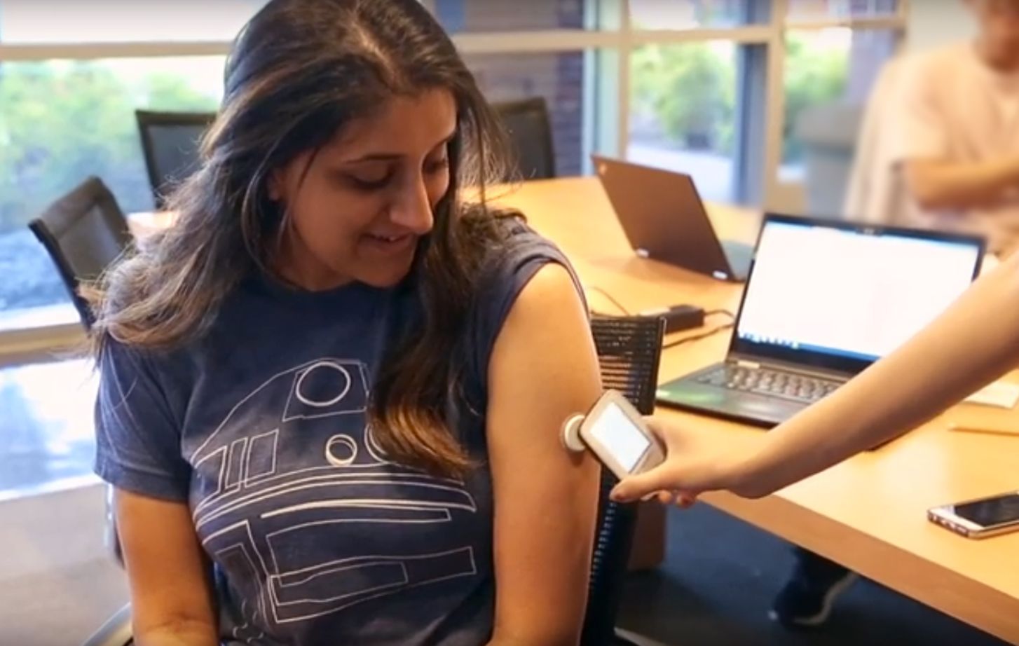 Student getting glucose checked