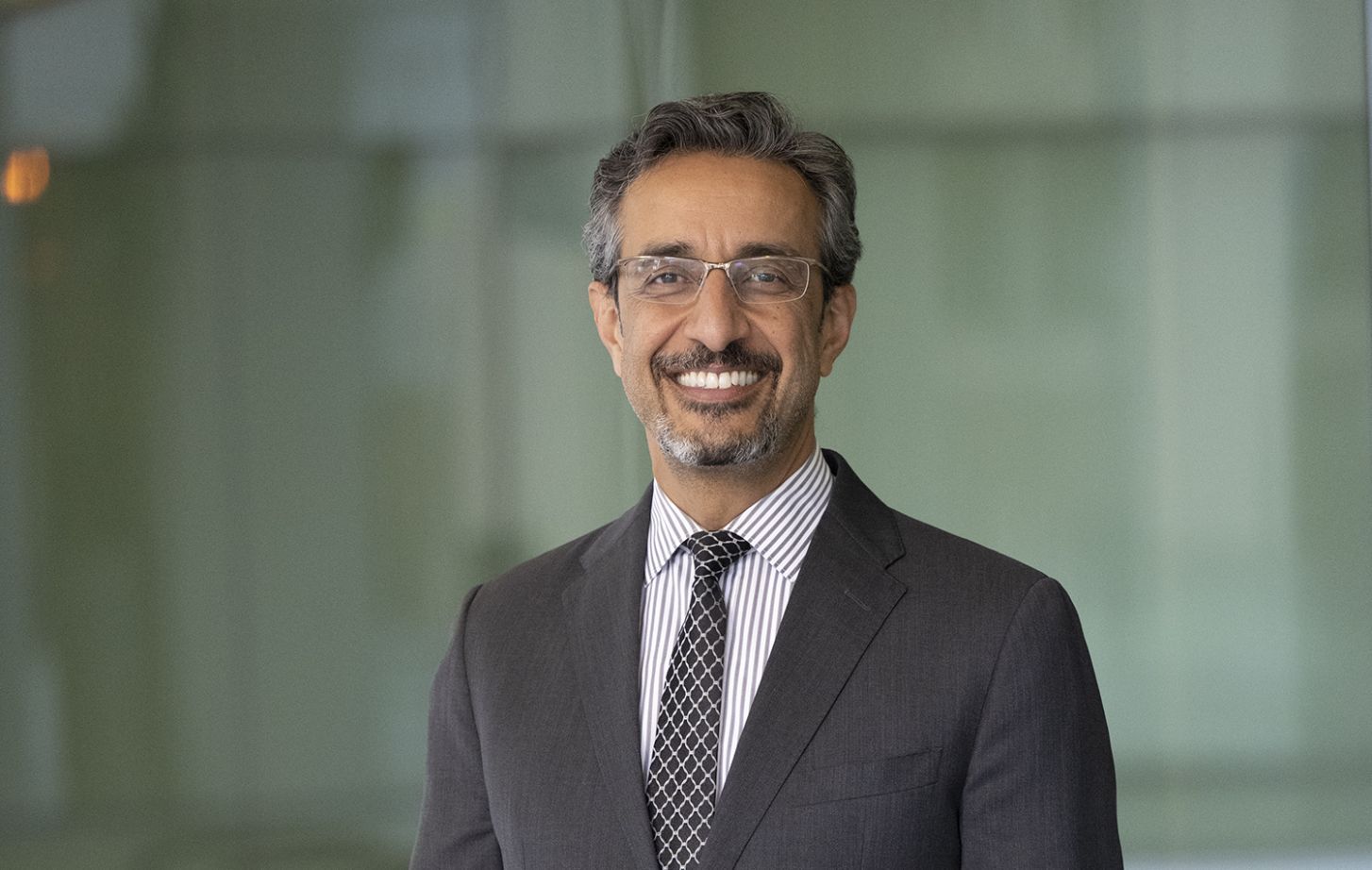 Dr. Nadershahi