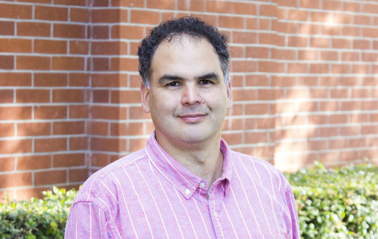 Associate Professor Carlos A. Villalba-Galea