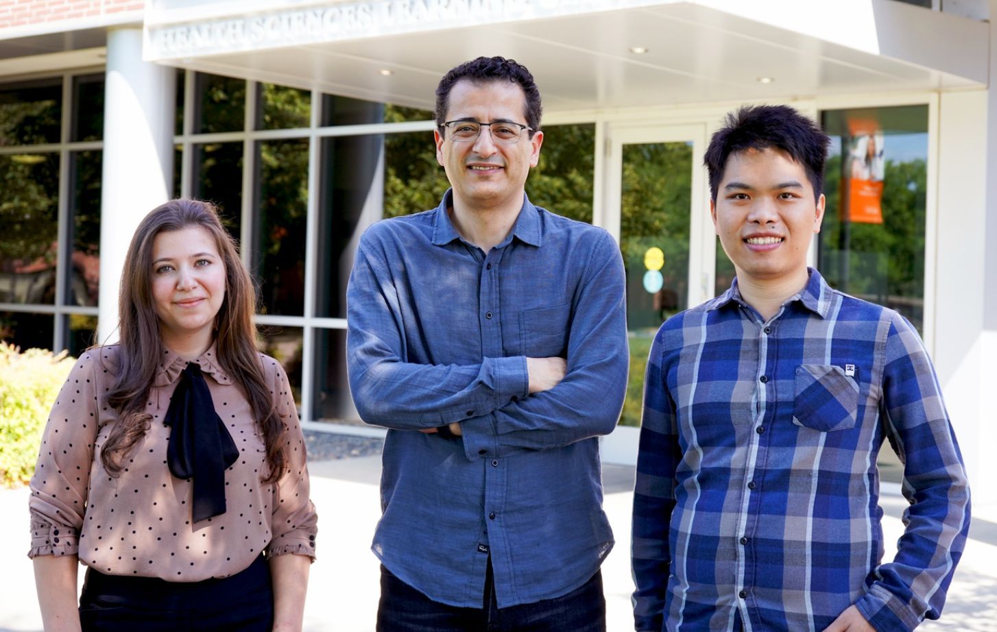 Professor Alhamadsheh and research assistants