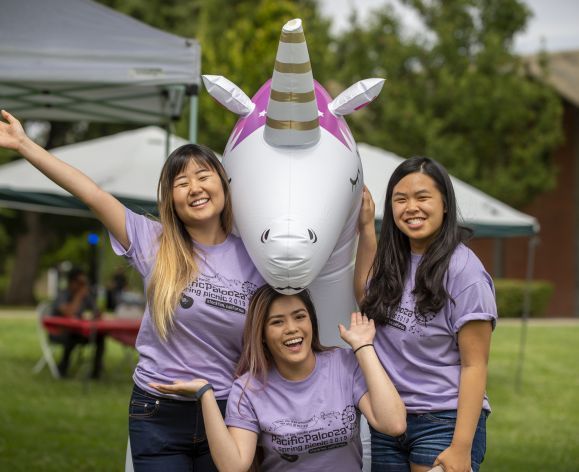 PharmD students at the Spring Picnic