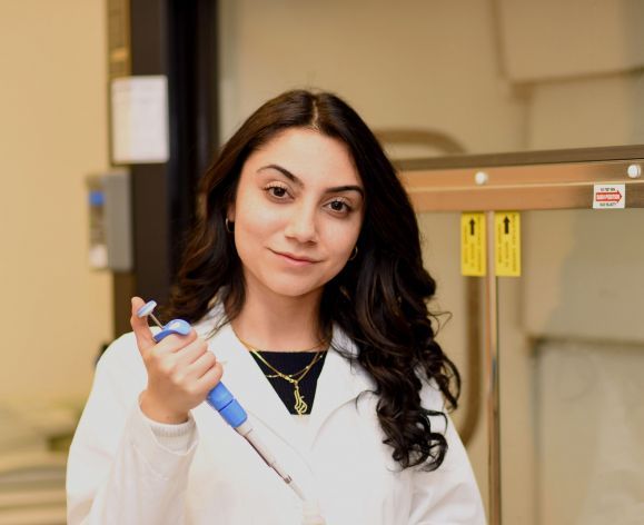 Pre-pharmacy student Emilia Abdollahian